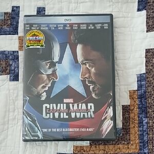 Marvel Civil War DVD - Red and Blue Cover